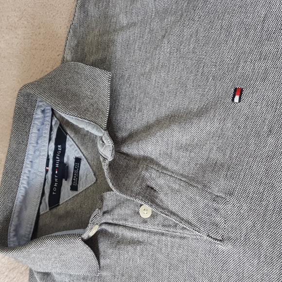 Tommy Hilfiger Men's Polo Shirt - Picture 3 of 5